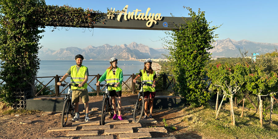 electric bicycle city tours in Antalya